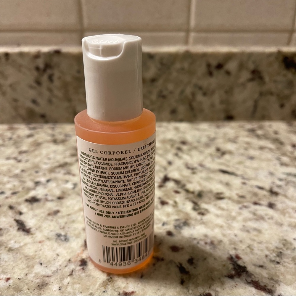 Crabtree & Evelyn | Pear & Pink Magnolia Body Wash | Travel Size - Picture 2 of 3